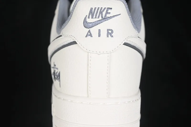 All categories Nk Air Force 1 Air Force series Nk Air Force 1 Low Air Force low-top Nike Air Force 1'07 Low joint model Air Force 1 low-top casual sneakers MM3399-828